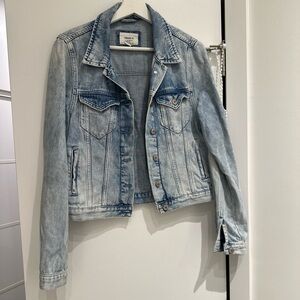 Forever 21 denim‎ jacket Size Medium